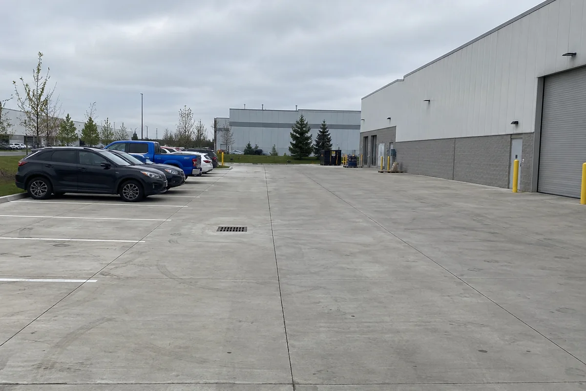Concrete Parking Lots & Yards finished detail in Welland and the Niagara Region, Ontario